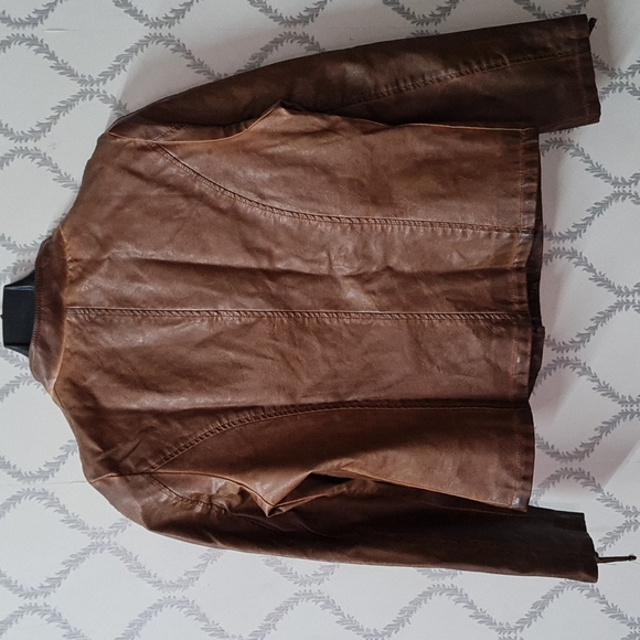 Jacket - Picture 2 of 9